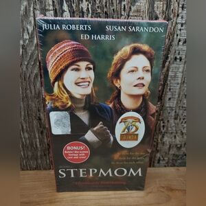 Stepmom (VHS, 1998) Vintage BRAND NEW Factory Sealed Blue Reel Watermarks